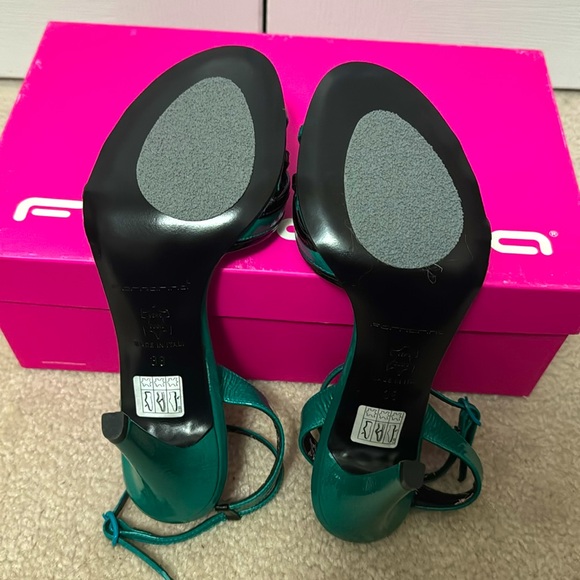 Fornarina heels NWOT! size EU 38 / US 7.5 👠 - Picture 8 of 9